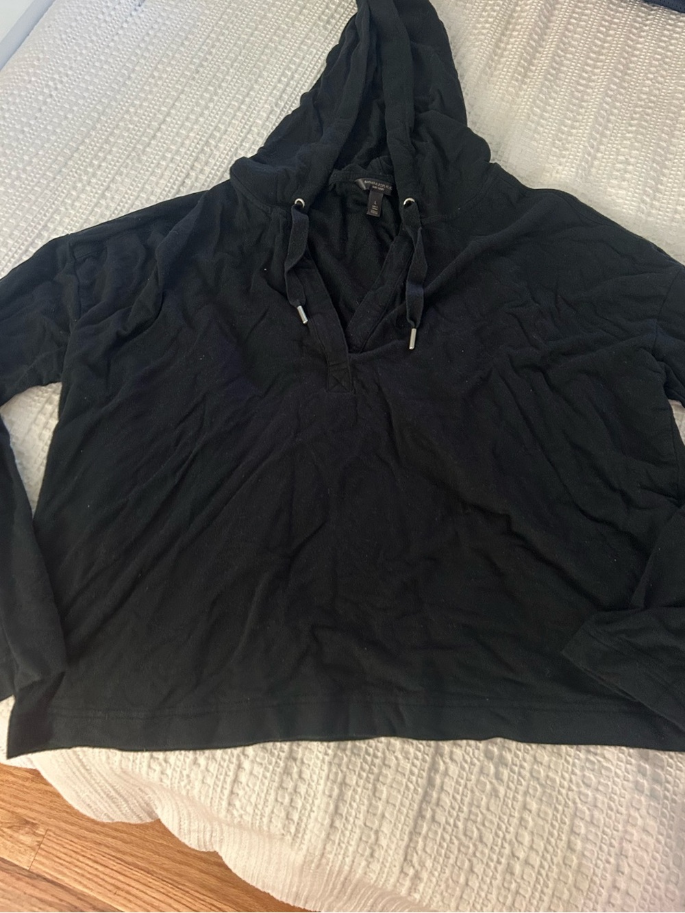 Black Cropped Banana Republic Hoodie